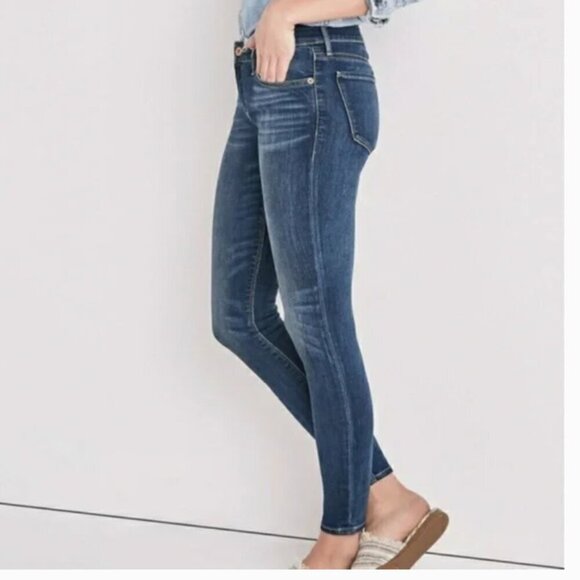 Lucky Brand | Leyla Skinny Jeans | Dark Wash Blue | Size 30 Regular Length - Picture 1 of 13